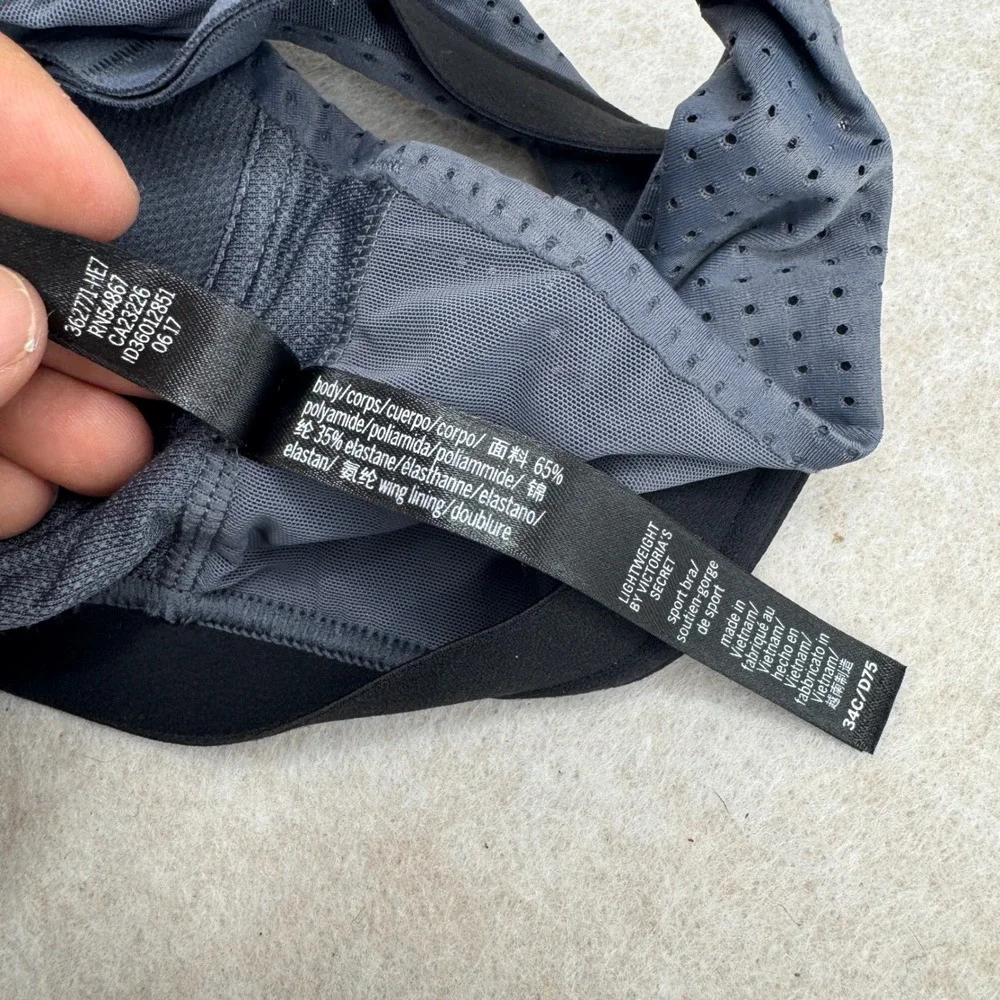 Victoria Sport VSX Lightweight Sports Bra Grey Perforated Racerback 34C Gym Yoga